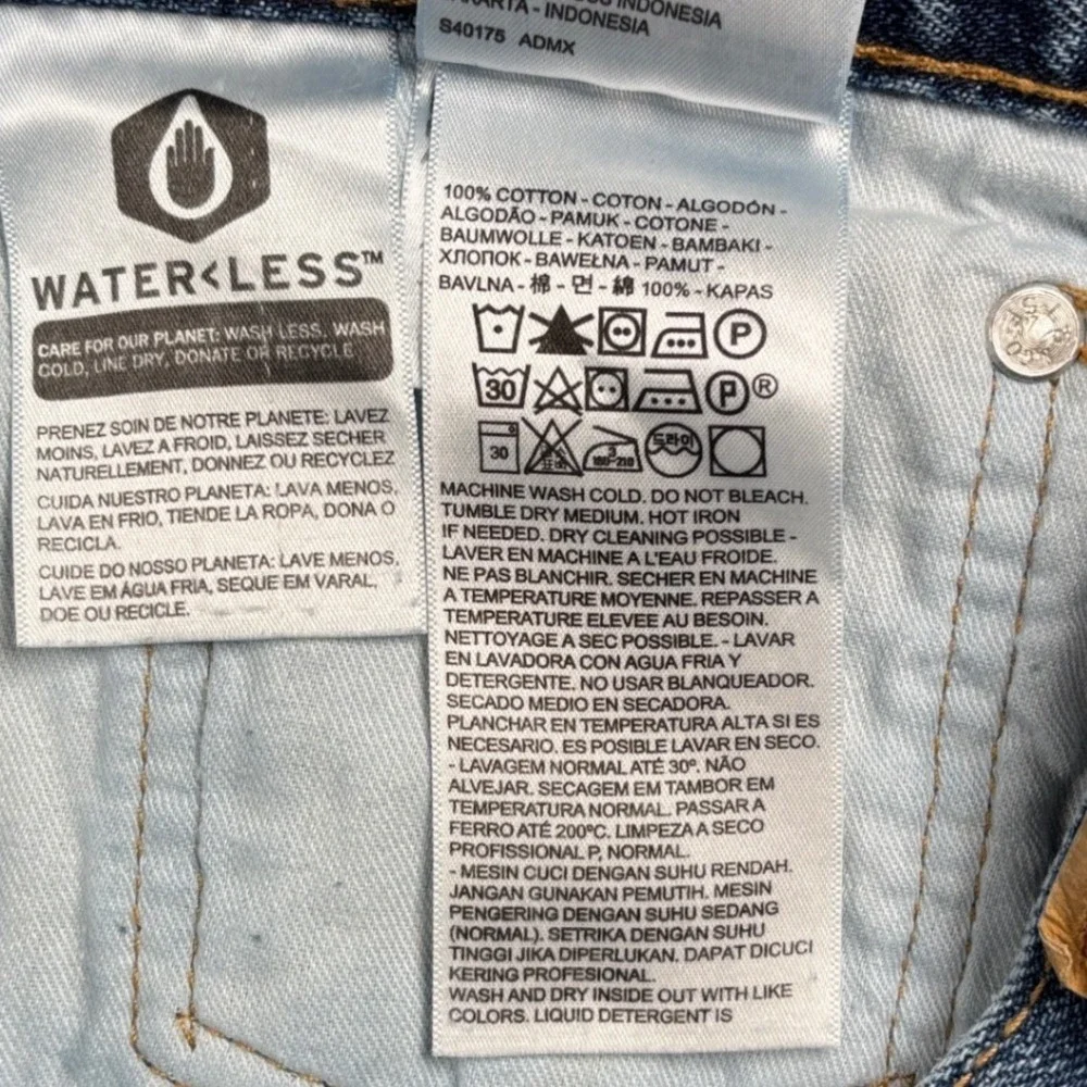 Levi's 550‎ Relaxed Fit Jeans Men's 51x29.5 Blue Medium Wash Tapered Denim
